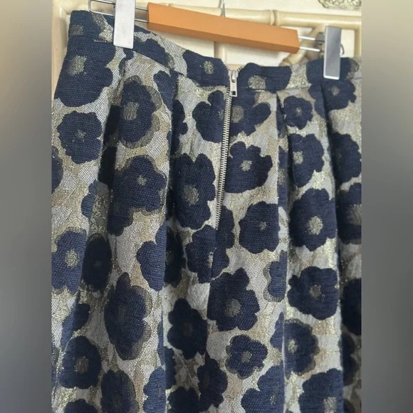 Anthropologie Dress Gallery Floral Brocade Navy and Gold Skirt Size medium EUC - Picture 7 of 12